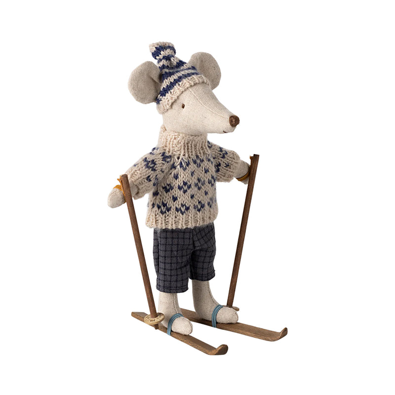 Maileg Wintermaus mit Skiset in Blau, Papa bei Yay Kids
